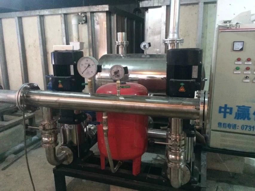 江西雄鷹房地產(chǎn)開發(fā)有限公司采購5.5KW、7.5KW兩用一備無負(fù)壓供水設(shè)備兩套
